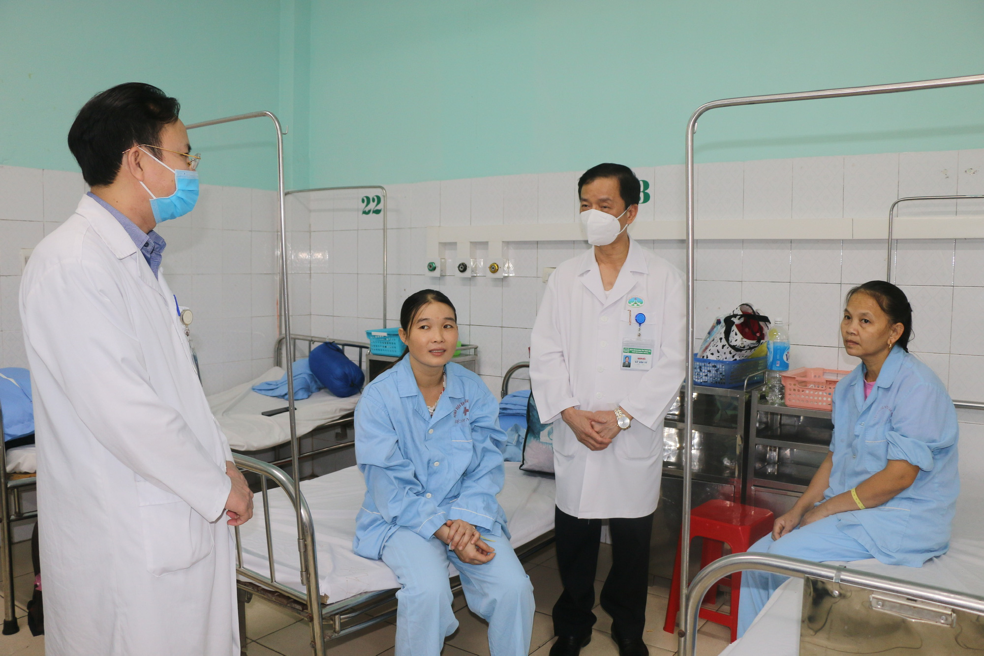 Sự cố tiêm vaccine Covid-19 ở Thanh Hóa: Tất cả bệnh nhân đã được xuất viện - Ảnh 1.