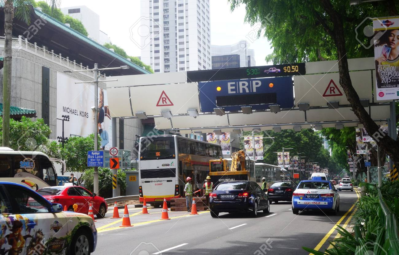 Thu phí xe vào nội đô – biện pháp khắc nghiệt và cơ sở pháp lý của Singapore - Ảnh 2.