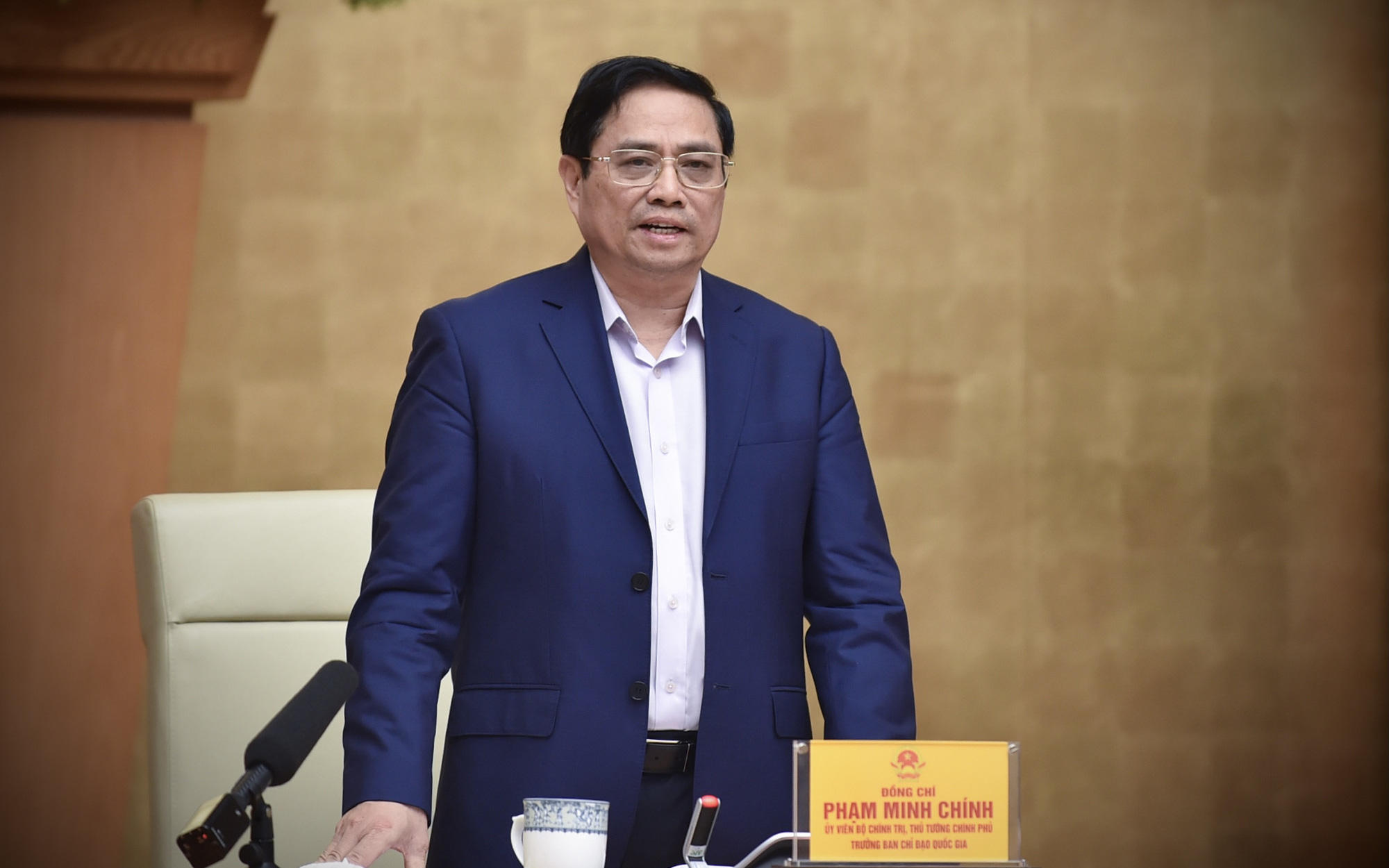 Thủ tướng Phạm Minh Chính chỉ đạo chuẩn bị phương án chống dịch với biến chủng Omicron