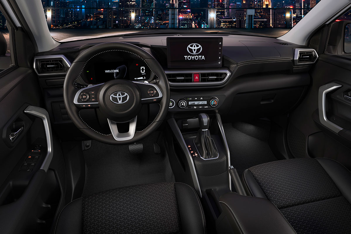 Giá lăn bánh Toyota Raize vừa ra mắt, nhưng sẽ kèm thêm “lạc” không rẻ - Ảnh 5.