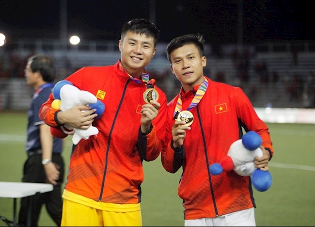 Tin tối (5/11): &quot;Đại gia&quot; mới nổi Bình Định chiêu mộ nhà vô địch SEA Games - Ảnh 1.