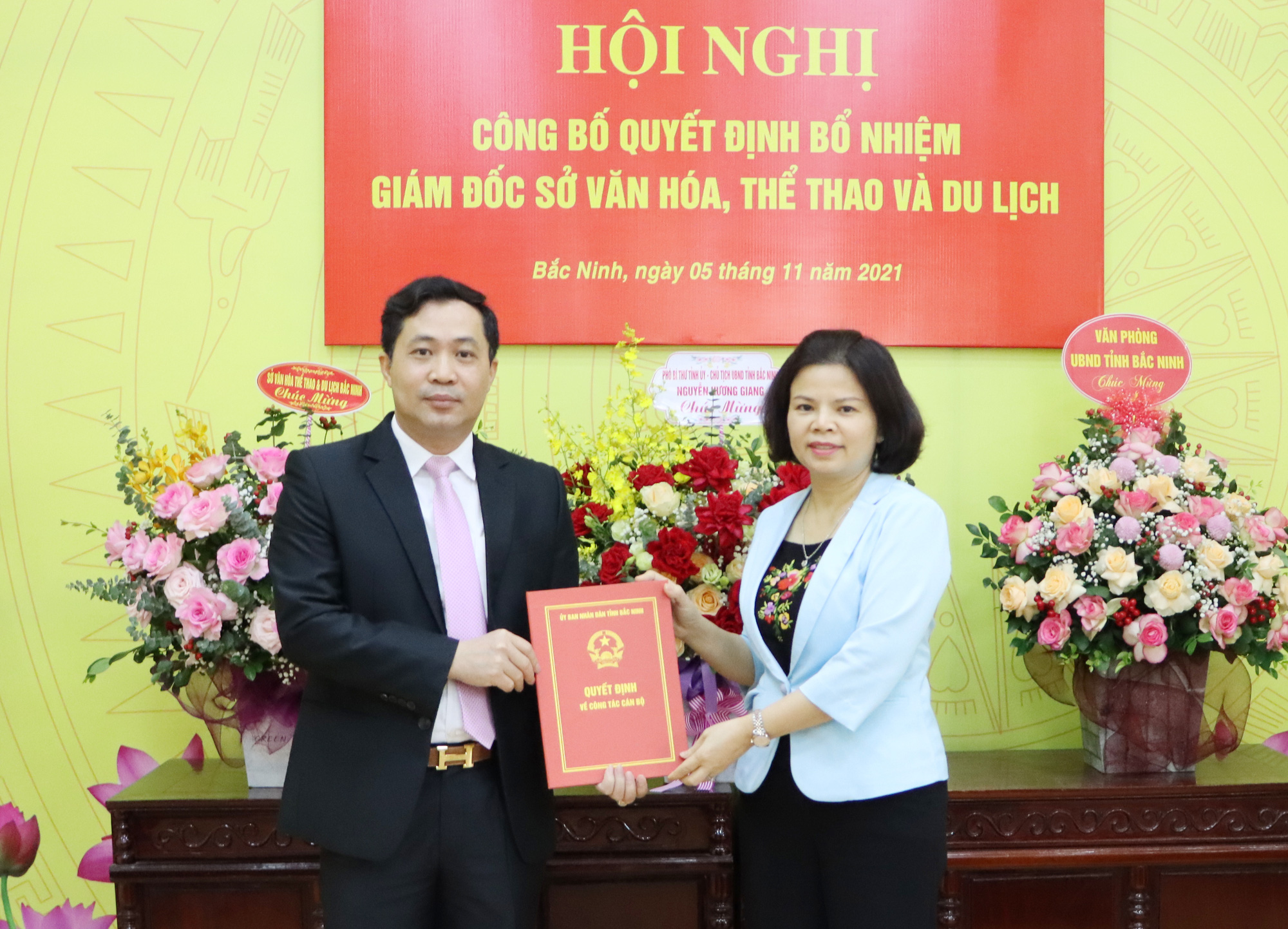 Ông Vũ Huy Phương được bổ nhiệm giữ chức Chánh văn phòng UBND tỉnh Bắc Ninh - Ảnh 3.