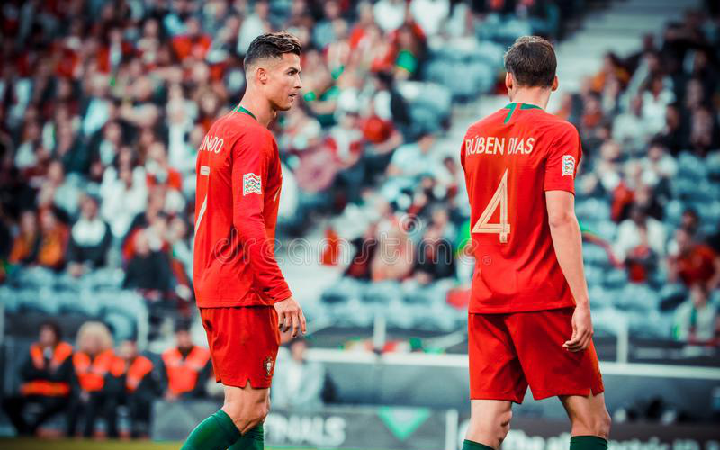 5 điểm nóng trận M.U vs Man City: Ronaldo chạm trán đồng hương