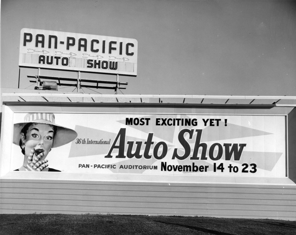 Những dấu mốc đáng nhớ trong lịch sử 114 năm của Los Angeles Auto Show - Ảnh 3.
