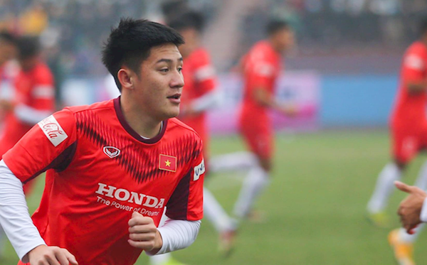 Chiêu mộ trung vệ HAGL từng bị… trầm cảm, phía CLB Nam Định lên tiếng - Ảnh 1.