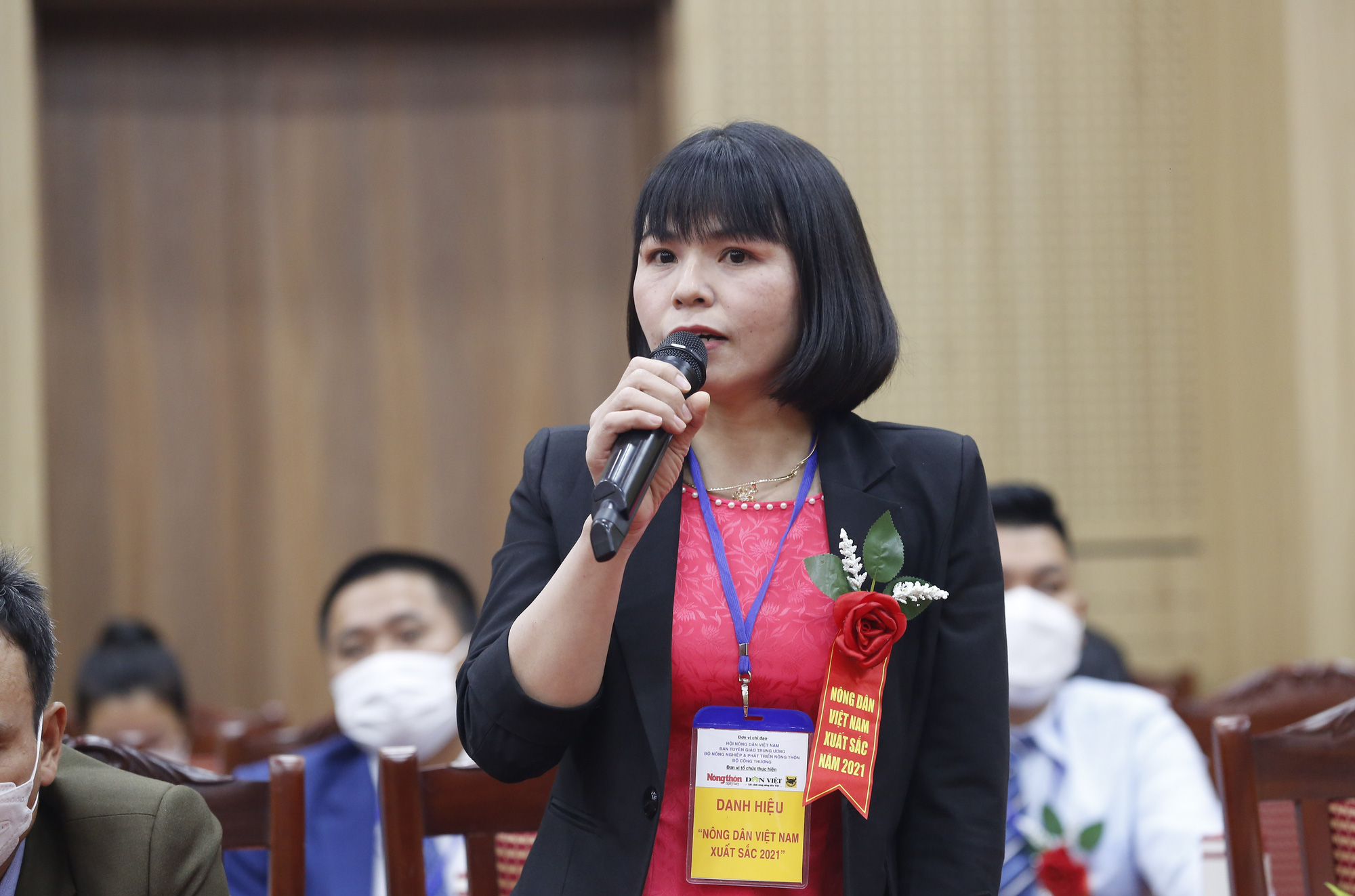 Ảnh: Thường trực Trung ương Hội Nông dân Việt Nam gặp mặt nông dân xuất sắc năm 2021 - Ảnh 6.