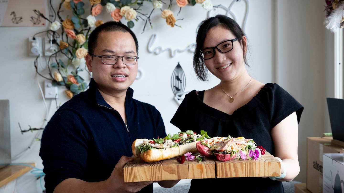 Bánh mỳ Việt trở thành món ăn biểu tượng của thành phố lớn nhất New Zealand - Ảnh 1.
