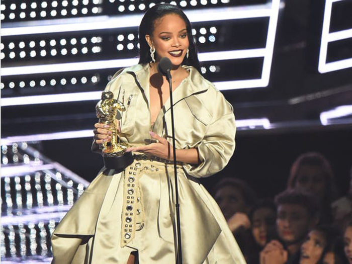 Barbados kỳ vọng “bùng nổ” du lịch cuối năm với hình tượng mới của ngôi sao nhạc Pop Rihanna - Ảnh 3.