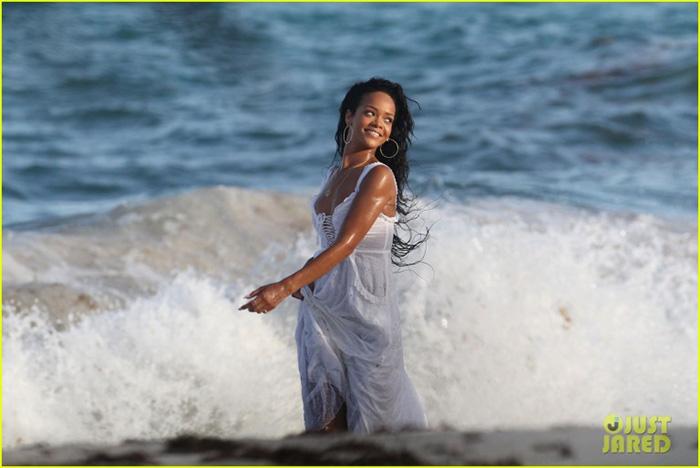 Barbados kỳ vọng “bùng nổ” du lịch cuối năm với hình tượng mới của ngôi sao nhạc Pop Rihanna - Ảnh 4.