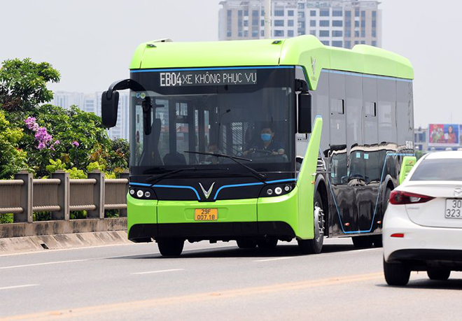 VinBus đầu tiên vận hành xe cộ buýt năng lượng điện mưu trí thứ nhất bên trên Việt Nam
