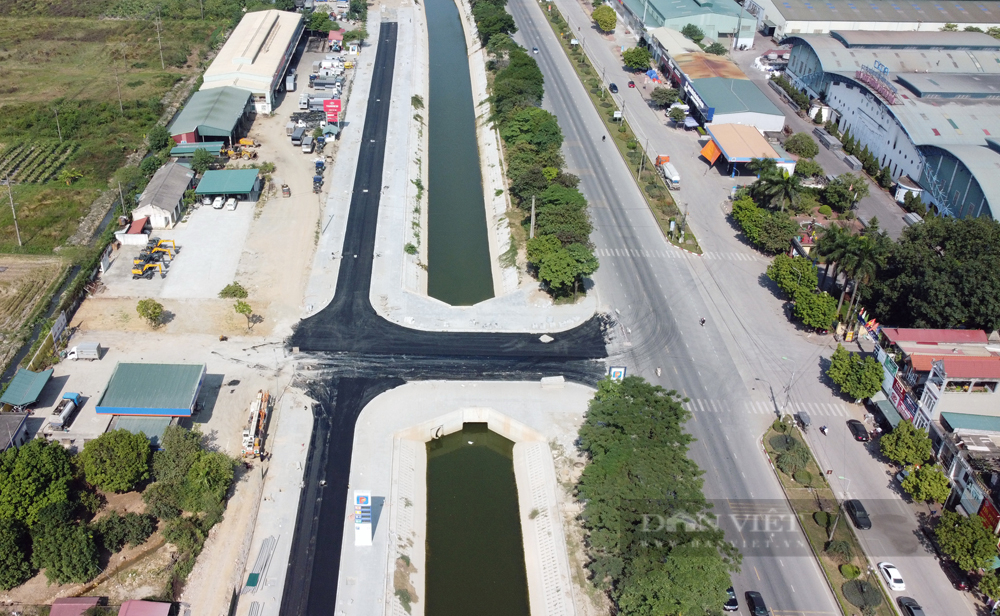 Cận cảnh dự án đường gom và kè sông 6km gần 750 tỷ đồng ở huyện sắp lên quận - Ảnh 3.