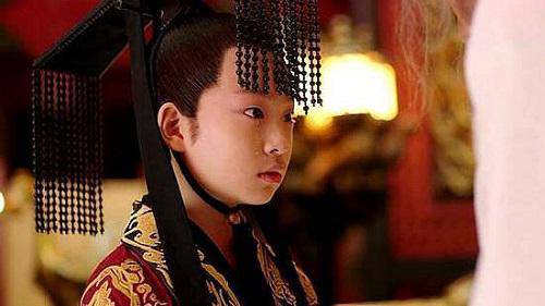 Quyền thần nhỏ tuổi nhất Trung Quốc: Khơi dậy binh biến, có 4 con và bị sát hại ở tuổi 13 - Ảnh 2.