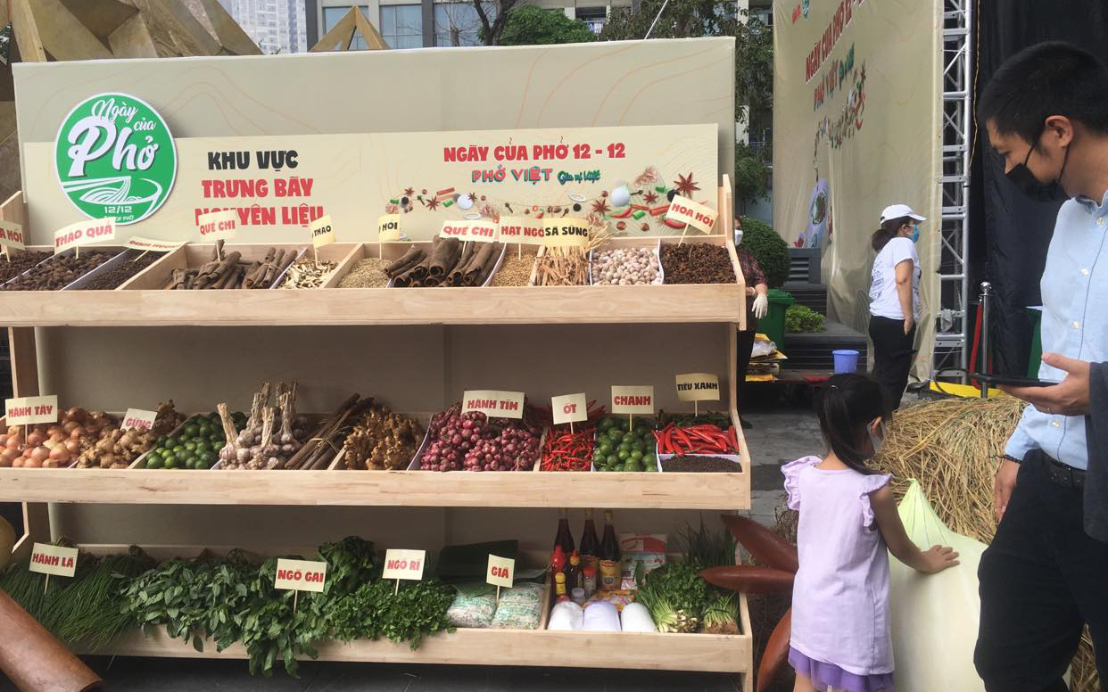 Sôi động Ngày của phở tôn vinh ẩm thực Việt