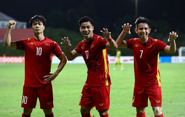 Báo giới châu Á nói gì về chiến thắng của Việt Nam trước Malaysia? - Ảnh 1.