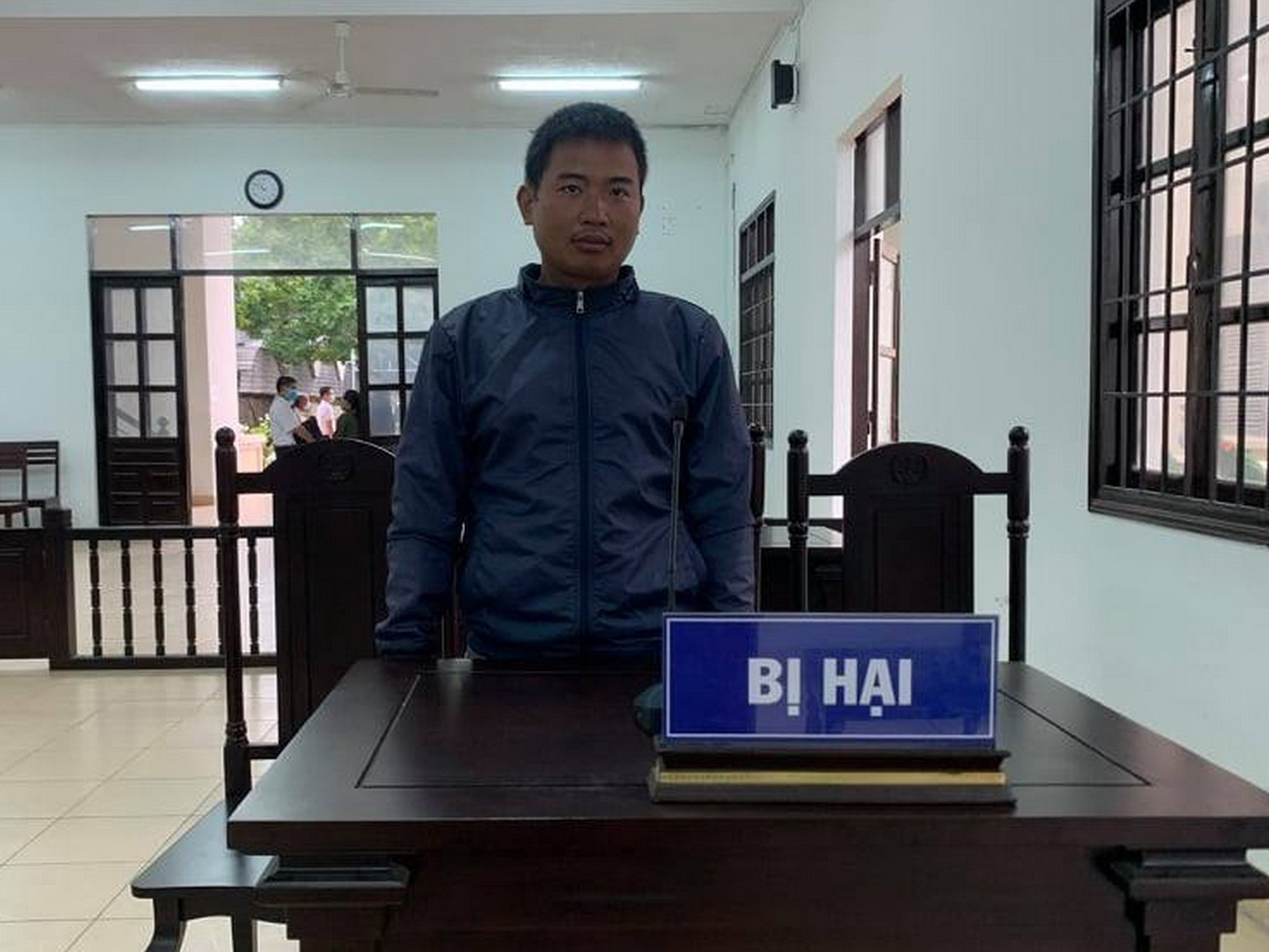 Hai cha con nông dân vướng vào vòng lao lý vì tranh tranh chấp đất với dự án điện mặt trời ở Ninh Thuận - Ảnh 4.