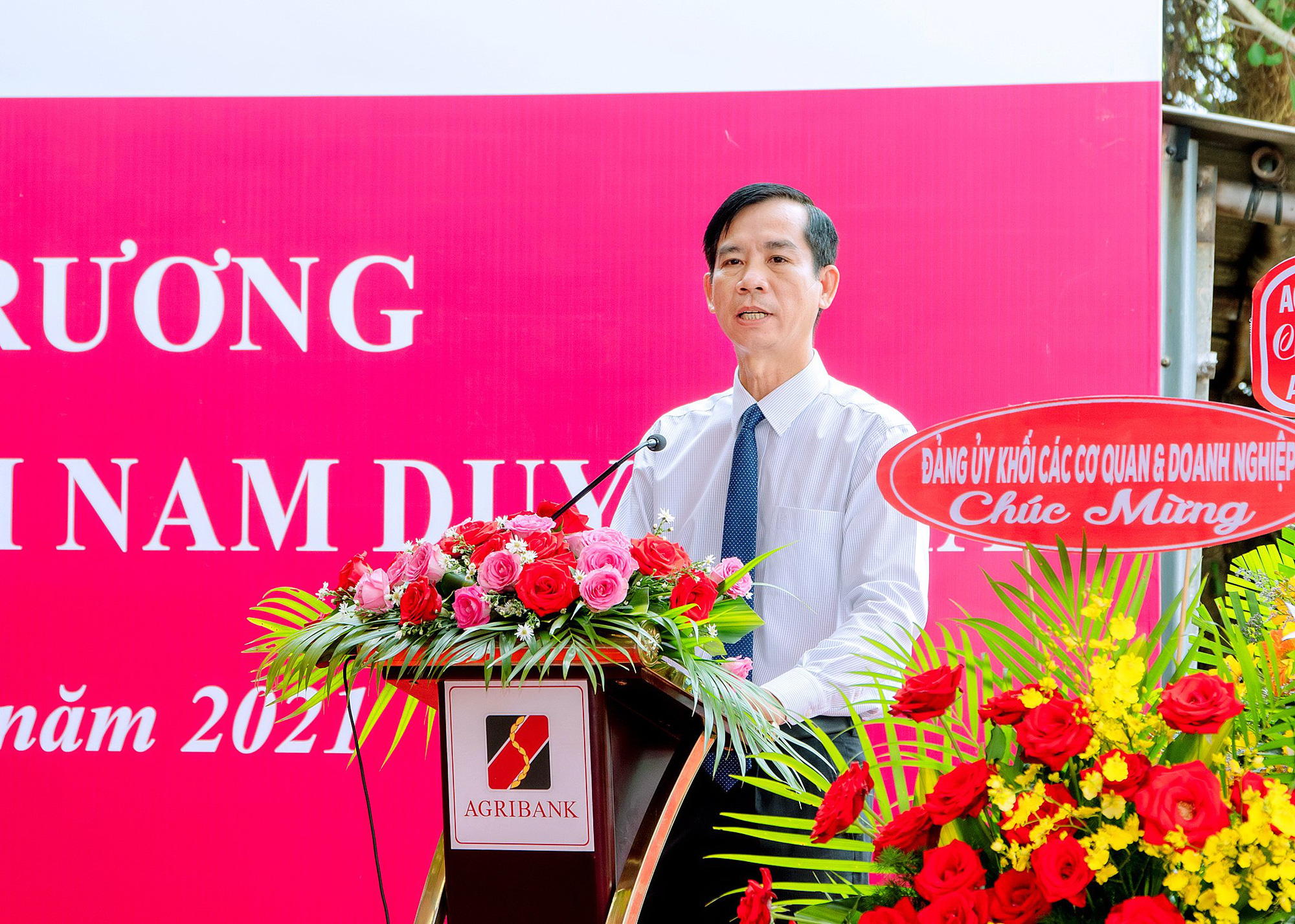 Khai trương Agribank chi nhánh Nam Duyên Hải, tỉnh Trà Vinh - Ảnh 3.