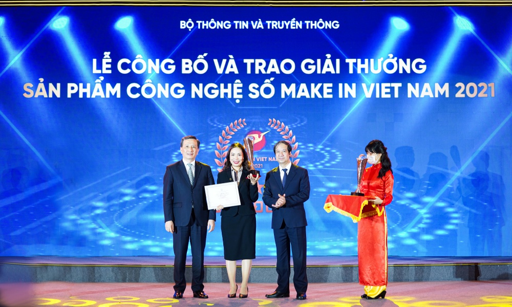 MISA achieved a resounding achievement at the Make In Vietnam Awards 2021 - Photo 3.