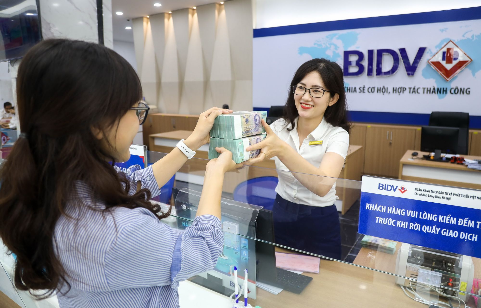 Moody’s tiếp tục duy trì định hạng của BIDV ở mức cao, triển vọng tích cực  - Ảnh 1.