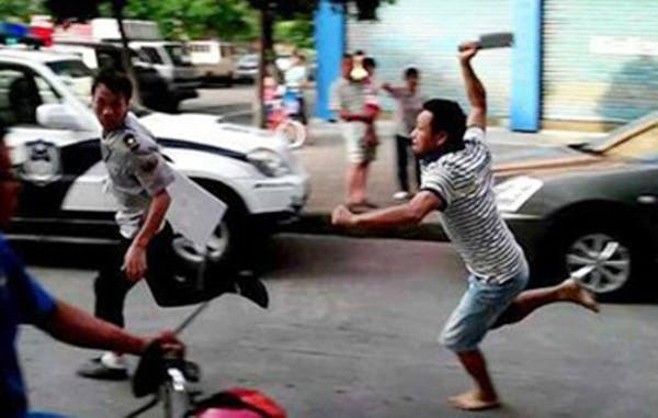 Thanh niên bị đánh chết ở Quảng Trị: 3 nghi phạm ra đầu thú - Ảnh 1.