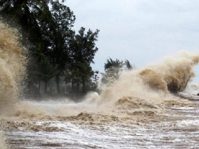 CẬP NHẬT: Siêu bão RAI tiến vào vùng biển Bình Định - Khánh Hòa rồi đổi hướng - Ảnh 8.
