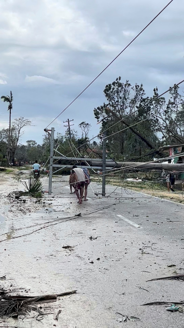 Philippines tan hoang vì siêu bão Rai - Ảnh 3.