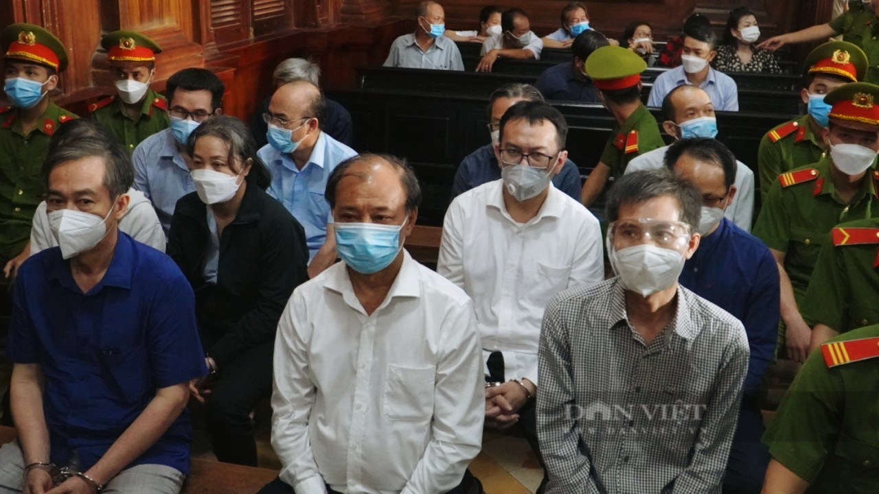 Toàn cảnh tuyên án các bị cáo liên quan đến vụ SAGRI: Bị cáo Lê Tấn Hùng lĩnh án 25 năm tù  - Ảnh 8.
