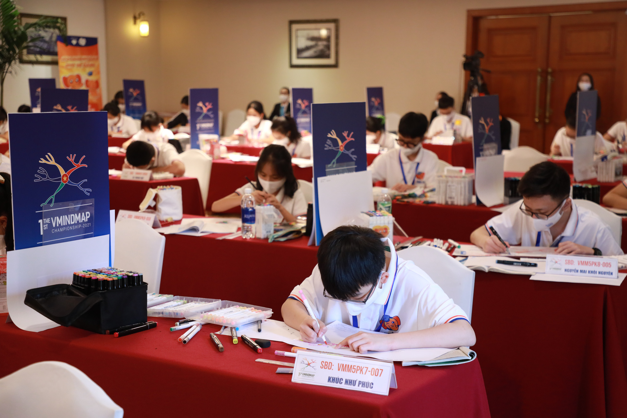 12 thí sinh giành giải nhất cuộc thi Sơ đồ tư duy Việt Nam, tham gia đội tuyển kỷ lục quốc gia - Ảnh 1.