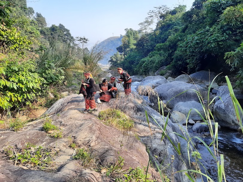 Lào Cai tổ chức giải Leo núi “ Khám phá thác Nậm Rịa – Hợp Thành” chào năm mới 2022 - Ảnh 2.
