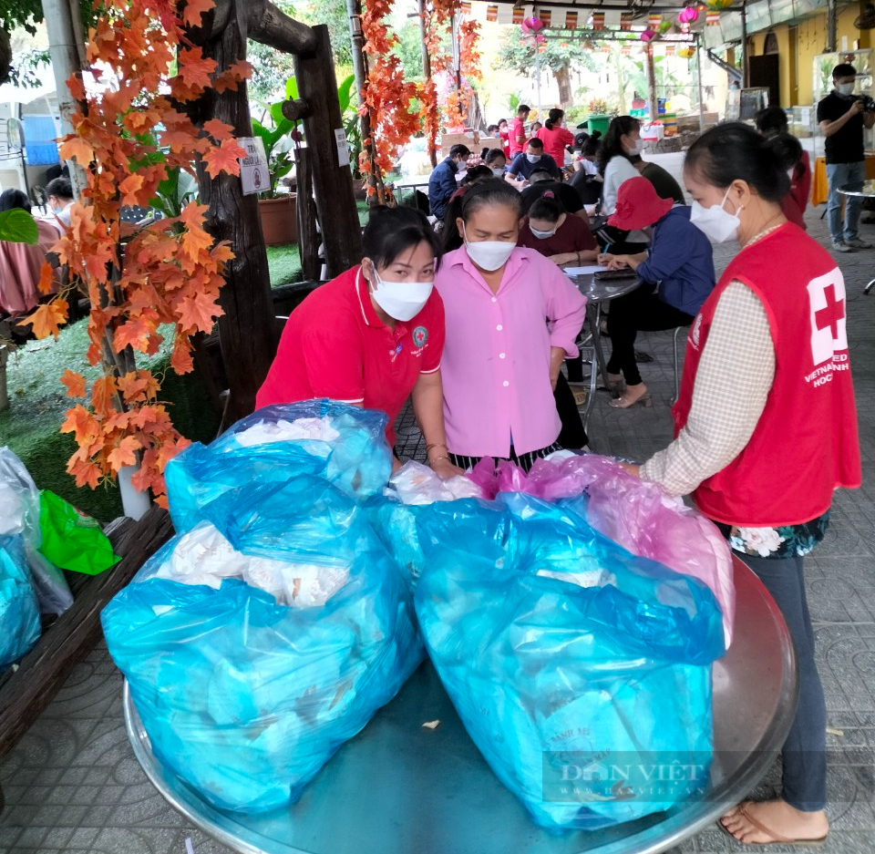  Phật tử đến chùa hiến máu nhân đạo - Ảnh 4.