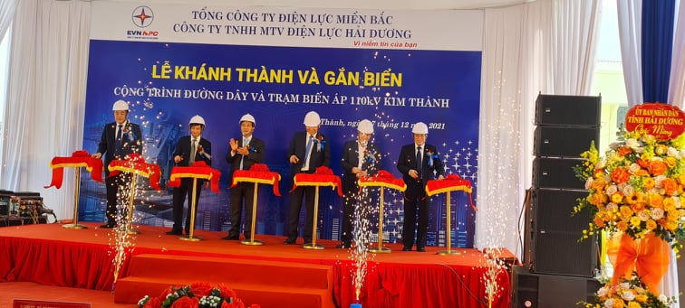 Điện lực Hải Dương 36 ngày đêm nỗ lực hoàn thành xây dựng đường dây và trạm biến áp 110kV Kim Thành  - Ảnh 1.