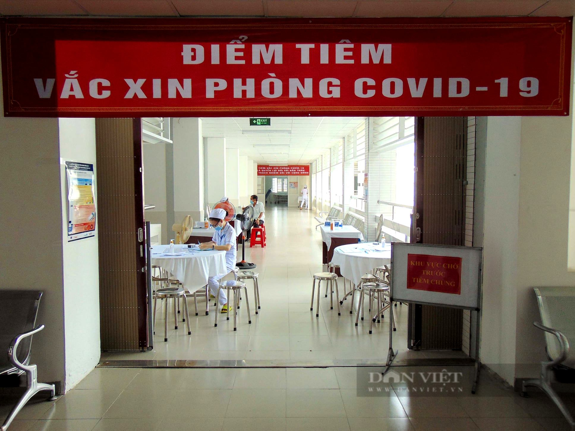 Long An: Bệnh viện đa khoa khu vực Cần Giuộc không mua kít xét nghiệm Covid-19 của Công ty Việt Á? - Ảnh 3.