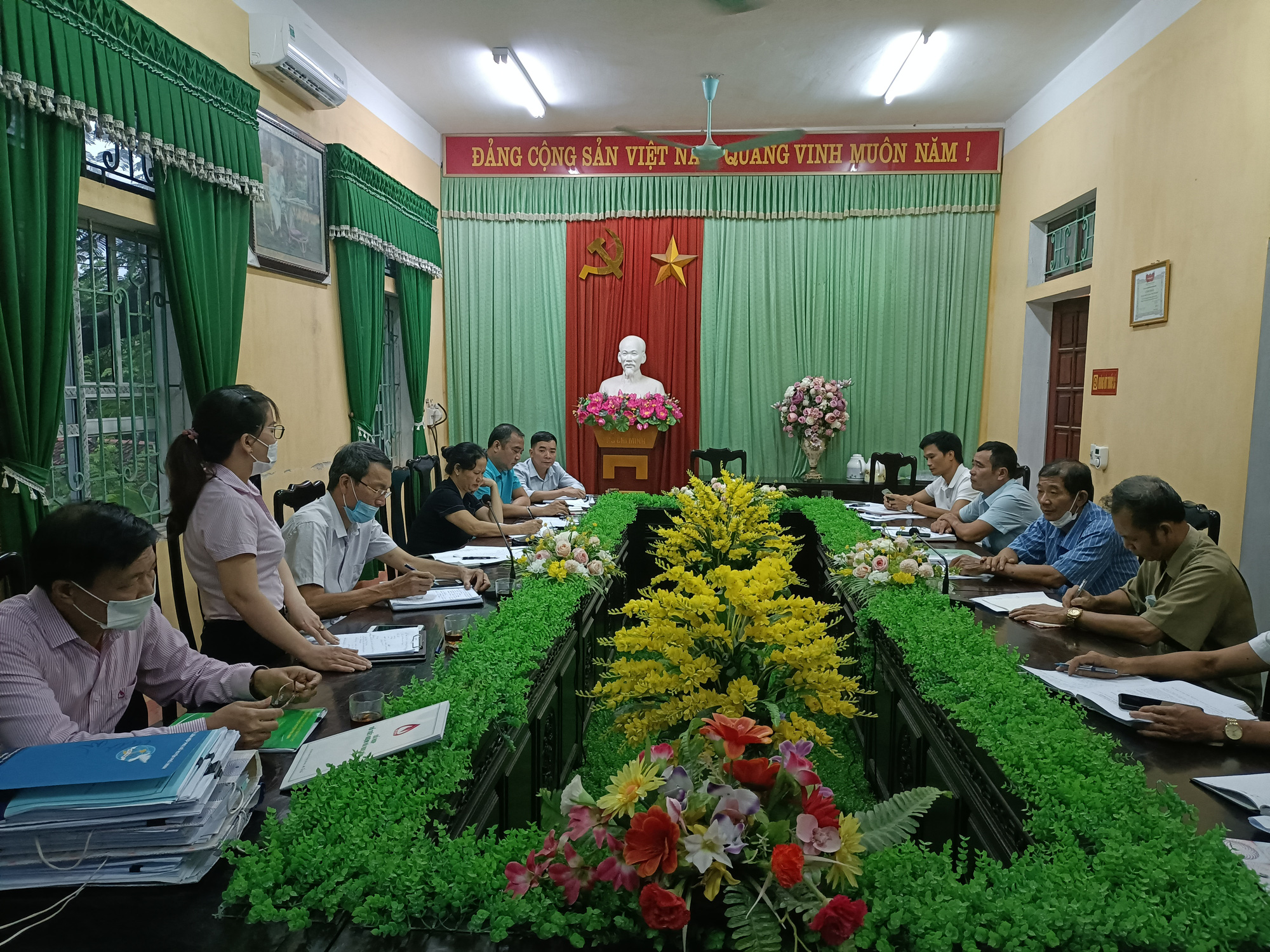 Phú Thọ: Đoàn giám sát của Hội Nông dân huyện Phù Ninh đã tiến hành giám sát việc thực hiện ủy thác cho vay vốn - Ảnh 1.