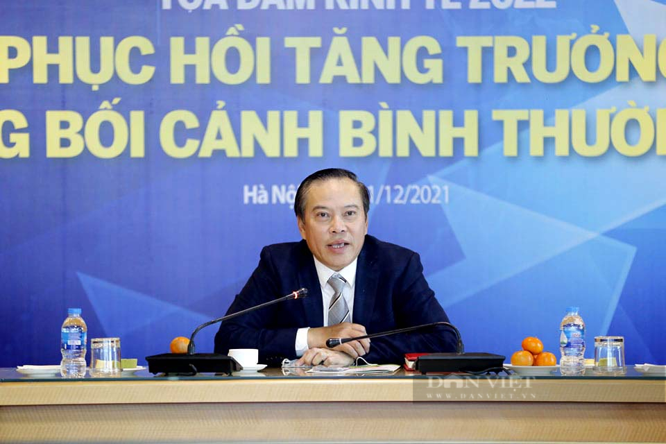 Ảnh Tọa đàm: &quot;Kinh tế 2022: Phục hồi tăng trưởng trong bối cảnh bình thường&quot; - Ảnh 2.