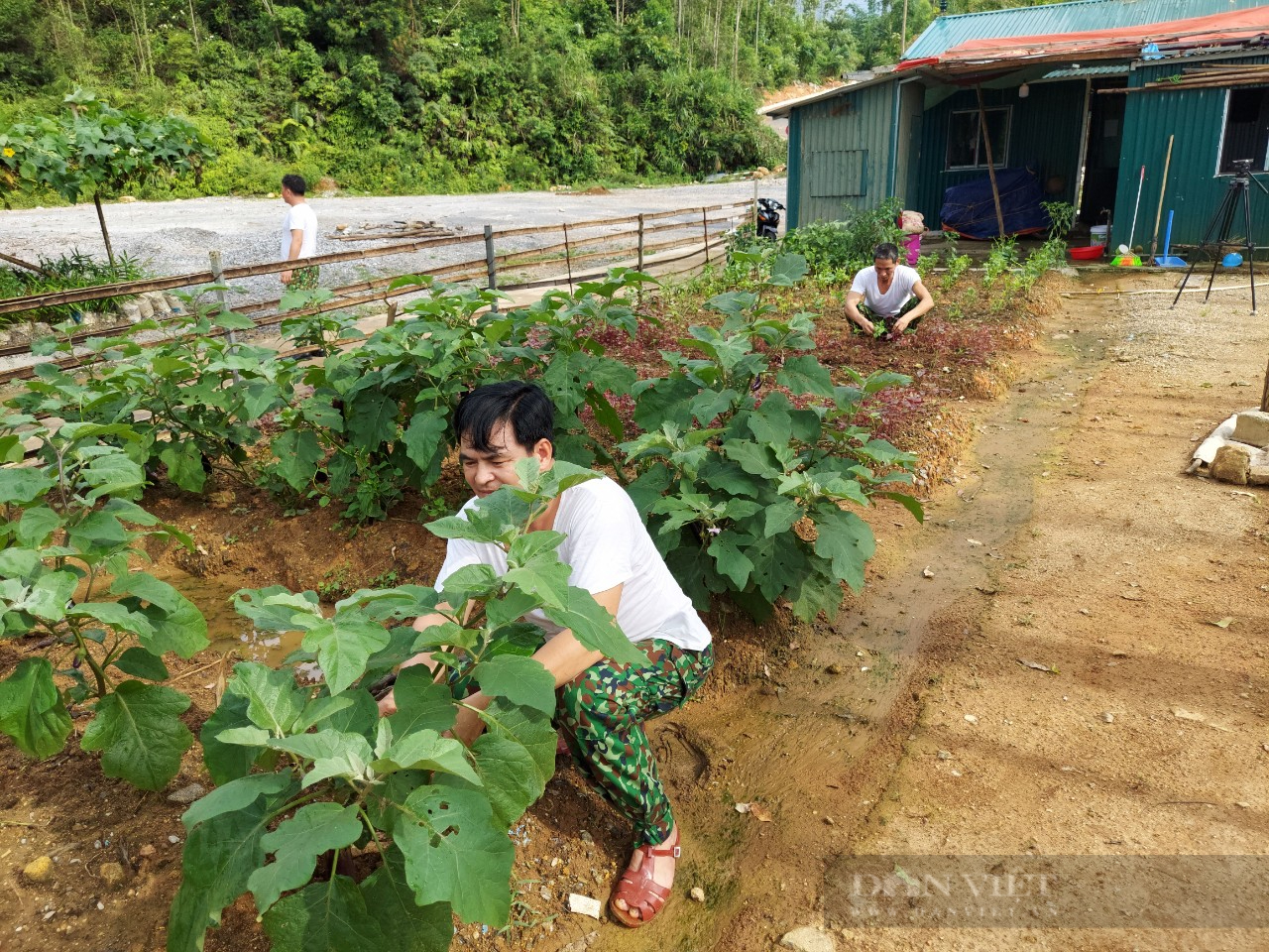 Chuyện người lính biên phòng trên &quot;sống lưng khủng long&quot; - Ảnh 8.