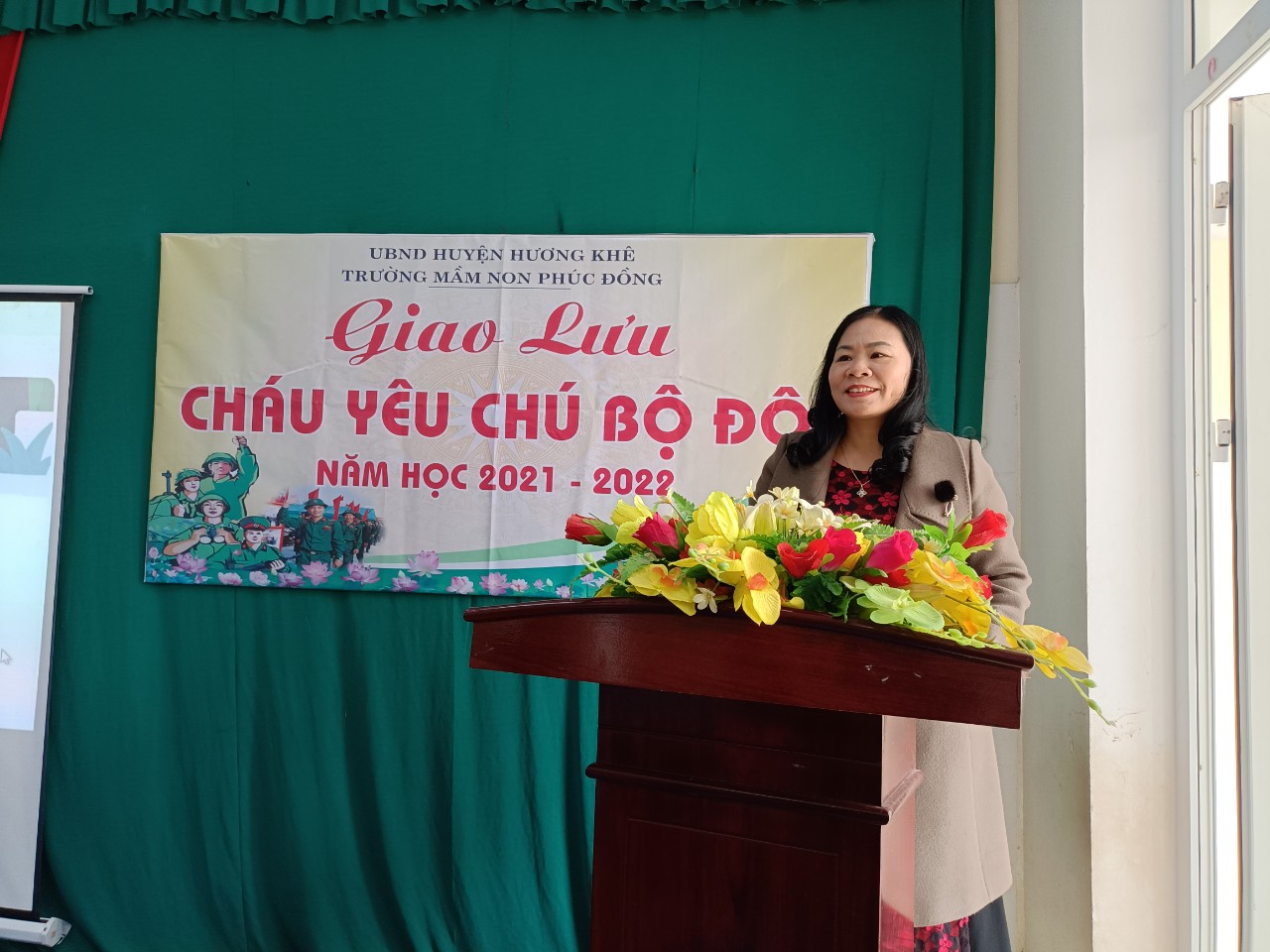 Hà Tĩnh: Trường Mầm non Phúc Đồng Trường tổ chức ngày Hội “Cháu yêu chú bộ đội” chào mừng ngày 22/12 - Ảnh 4.