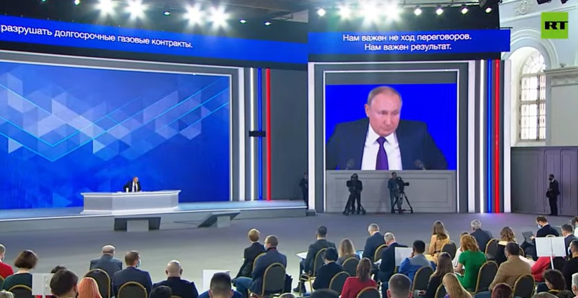 Trực tiếp: Putin bất ngờ tổ chức họp báo với 500 phóng viên giữa lúc đối đầu với phương Tây về Ukraine - Ảnh 2.