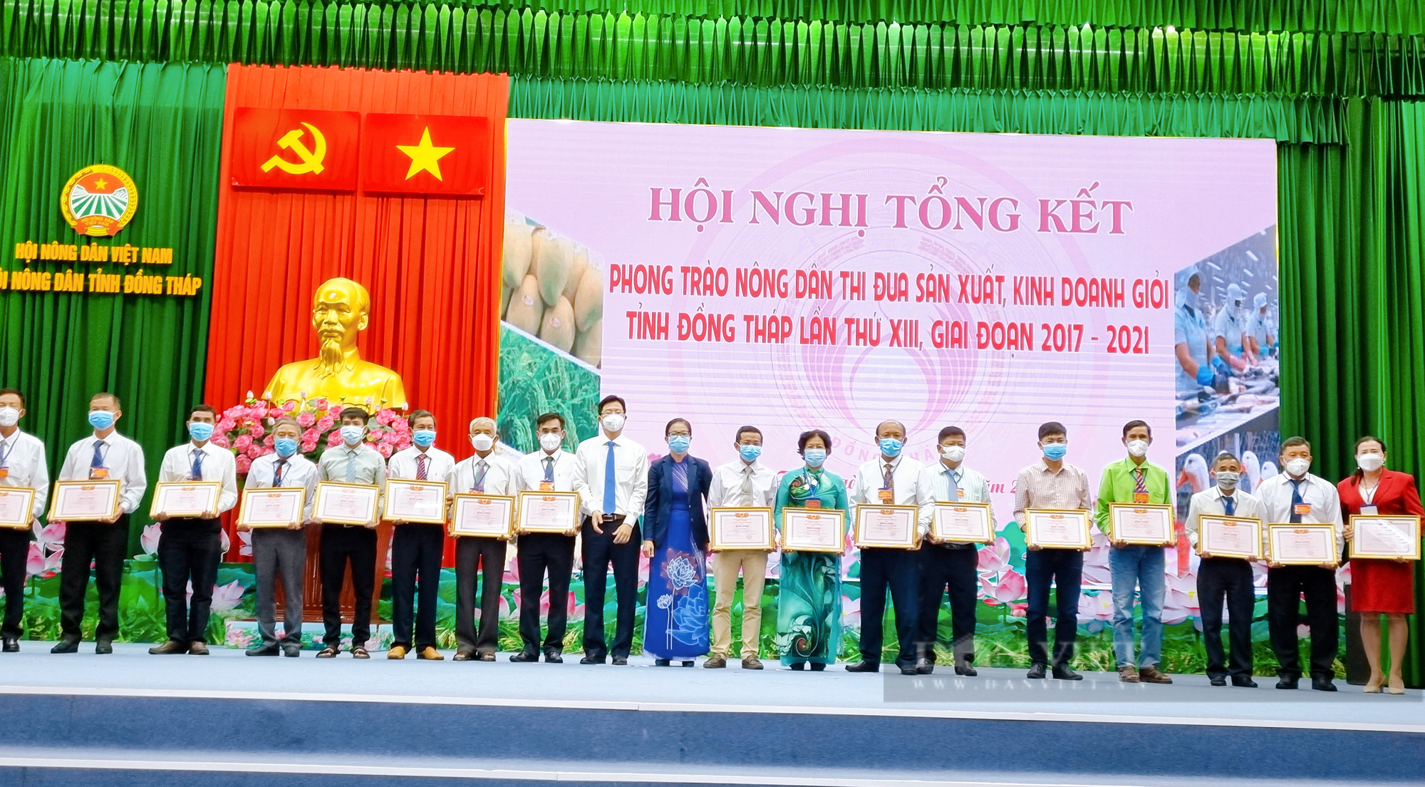 Hội Nông dân tỉnh Đồng Tháp: 5 năm có gần 281 nghìn hộ nông dân sản xuất kinh doanh giỏi các cấp - Ảnh 2.