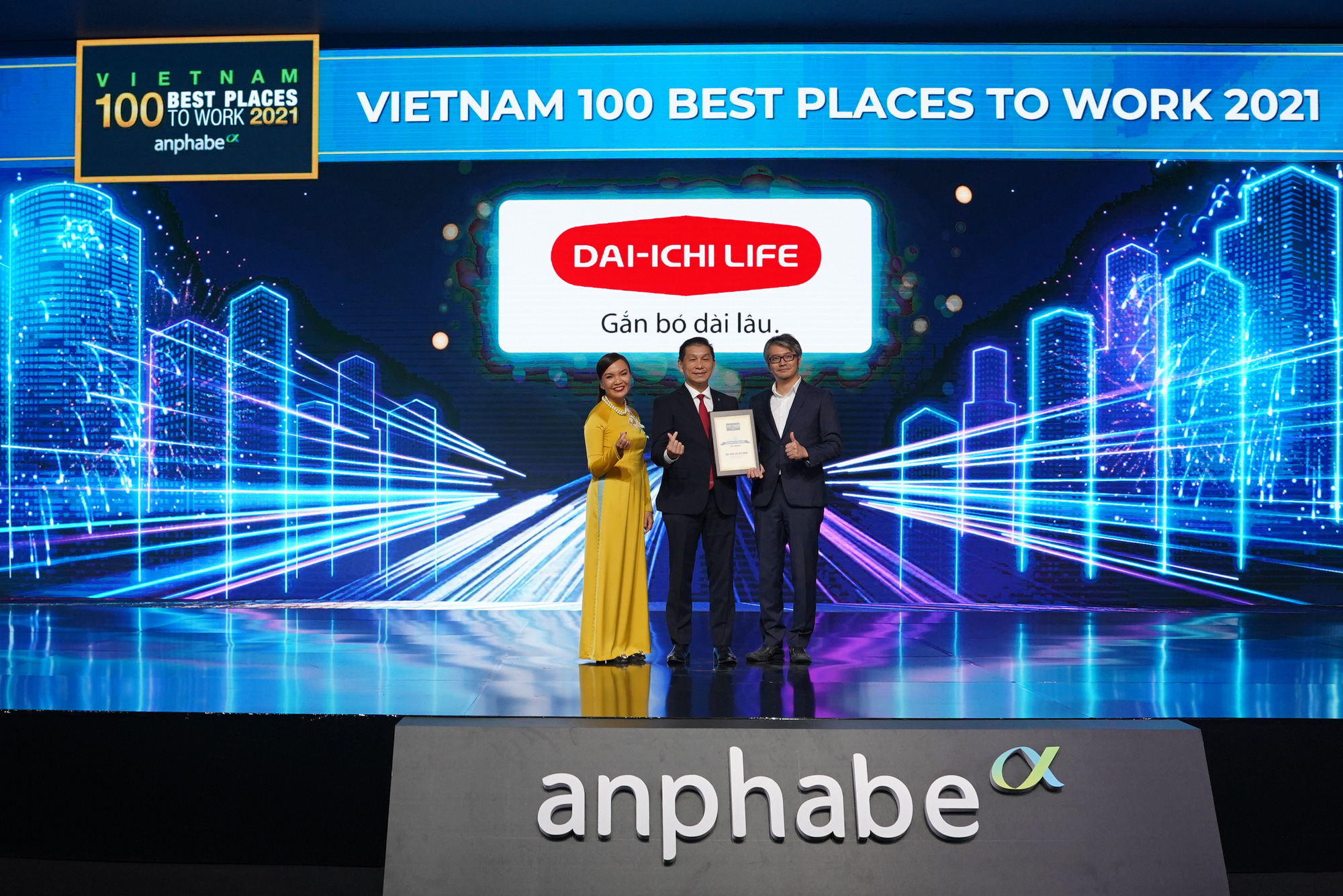 Dai-ichi Life Việt Nam đạt top 3 Nơi làm việc tốt nhất ngành bảo hiểm - Ảnh 1.