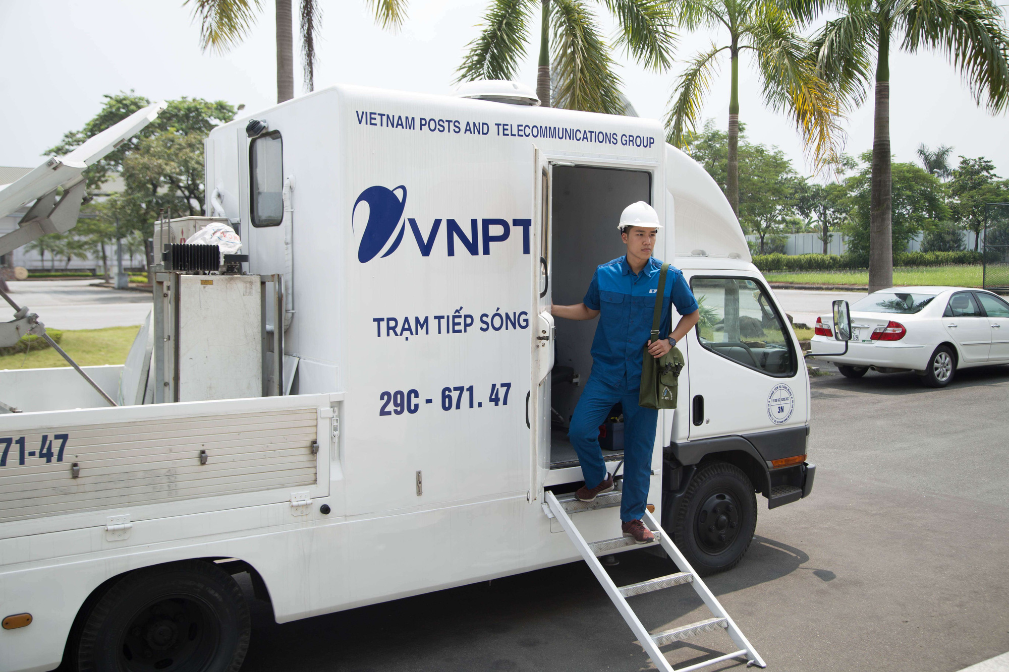 VNPT tiếp tục vào Top 100 Nơi làm việc tốt nhất Việt Nam 2021 - Ảnh 1.