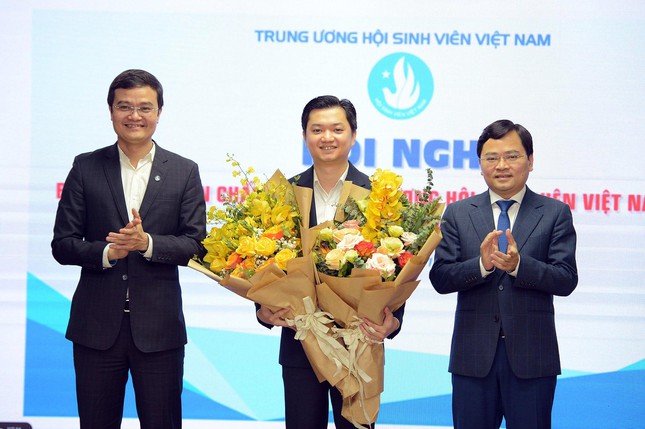 Ông Nguyễn Minh Triết làm Chủ tịch Trung ương Hội Sinh viên Việt Nam - Ảnh 3.