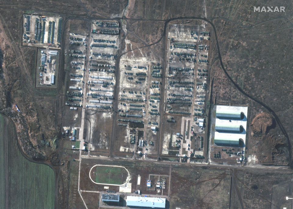 Ảnh vệ tinh tiết lộ cách Nga bố trí lực lượng ở biên giới với Ukraine - Ảnh 5.
