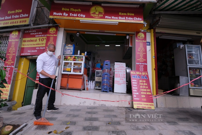Trải lòng chủ hàng ăn uống ở quận nội thành Hà Nội: &quot;Được bán hàng mang về là may mắn rồi&quot; - Ảnh 8.