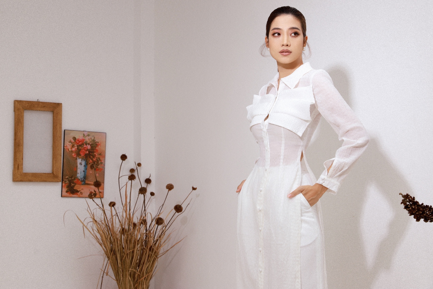 Hoa hậu Ninh Hoàng Ngân gợi ý các mẫu áo dài hiện đại đón Tết