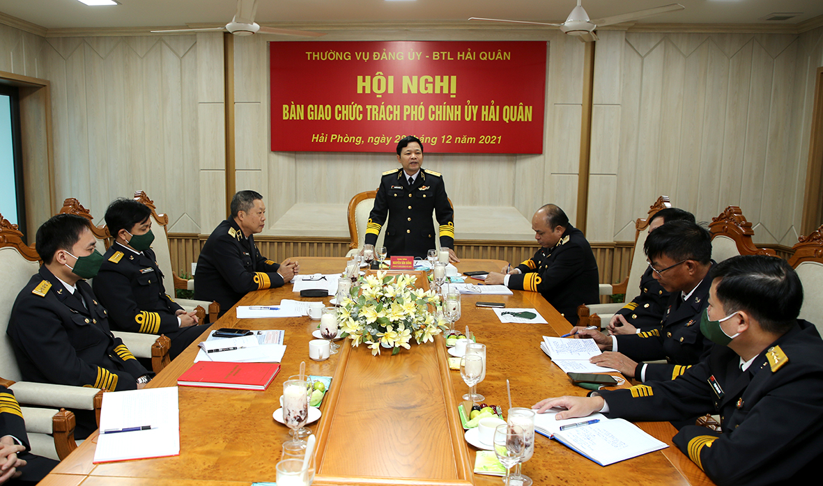 Chuẩn Đô đốc Đỗ Văn Yên đảm nhiệm Phó Chính ủy Hải quân từ từ 1/1/2022 - Ảnh 2.