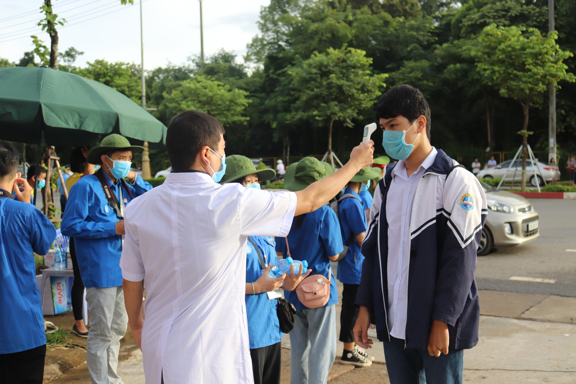 Thành phố Sơn La: Học sinh tạm dừng đến trường từ ngày 29/12 để phòng tránh dịch Covid-19 - Ảnh 1.