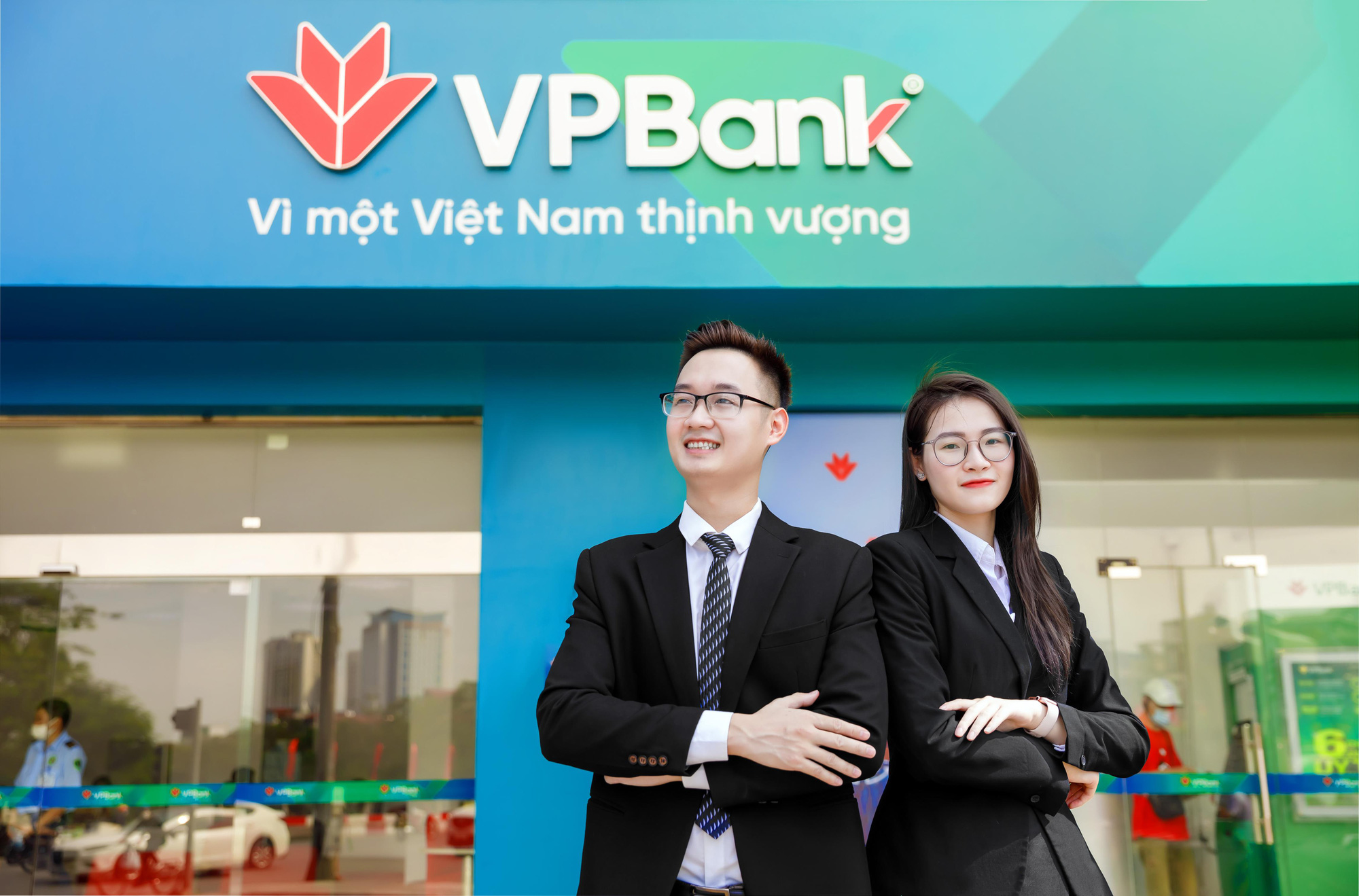 Moody’s nâng xếp hạng tín nhiệm của VPBank lên ngang mức xếp hạng Quốc gia - Ảnh 1.