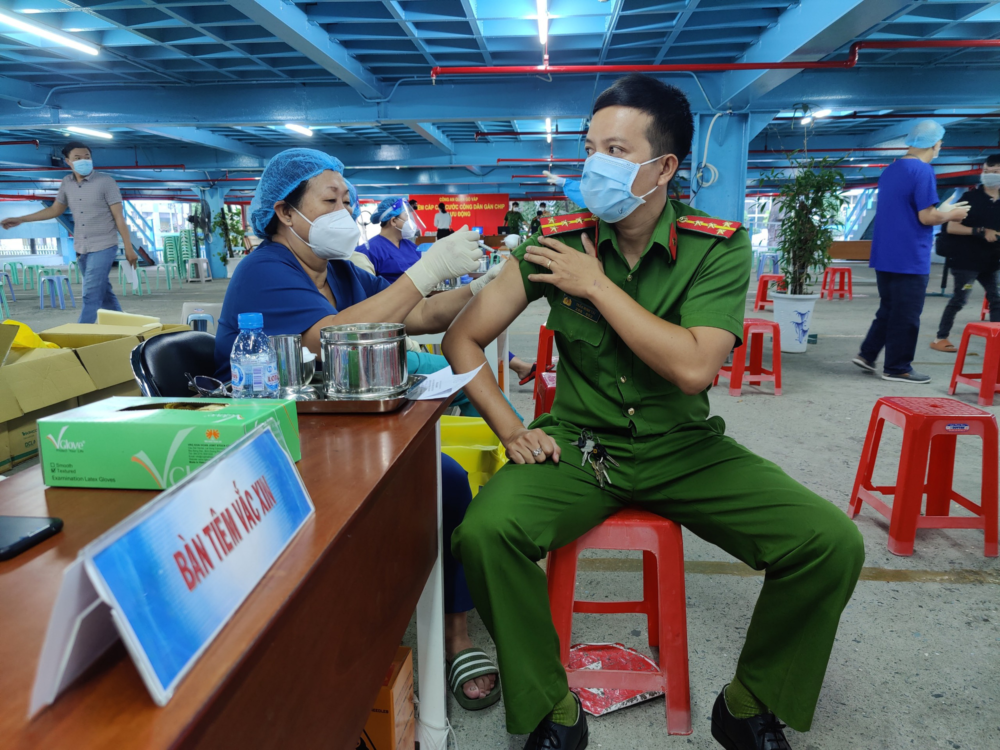 Những cái nhất &quot;chưa từng có&quot; của ngành y tế Việt Nam năm 2021 - Ảnh 2.