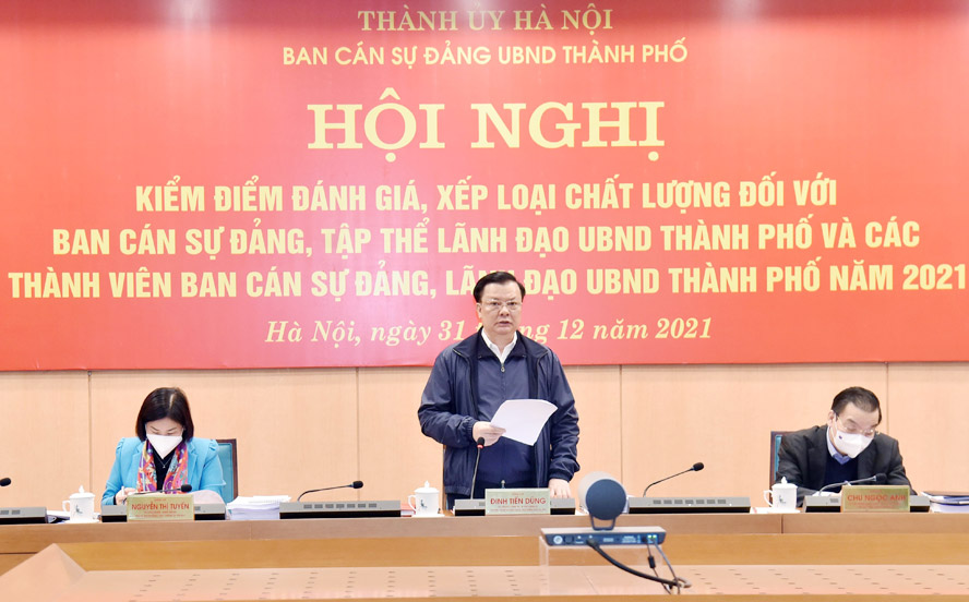 Hà Nội kiểm điểm đánh giá chất lượng đội ngũ lãnh đạo UBND TP - Ảnh 2.