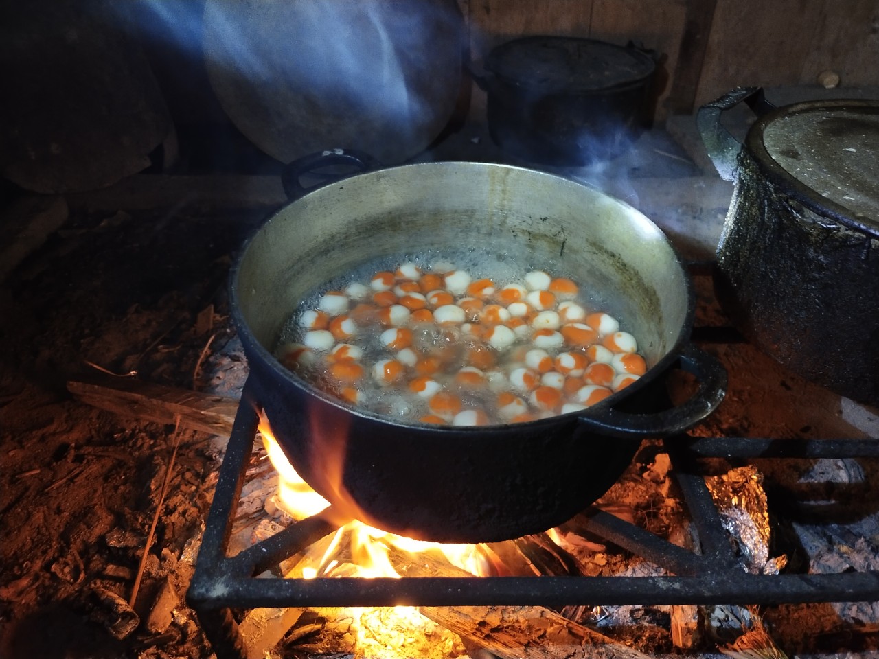 Bánh trôi Cao Bằng – Món quà mùa đông của miền biên viễn - Ảnh 3.