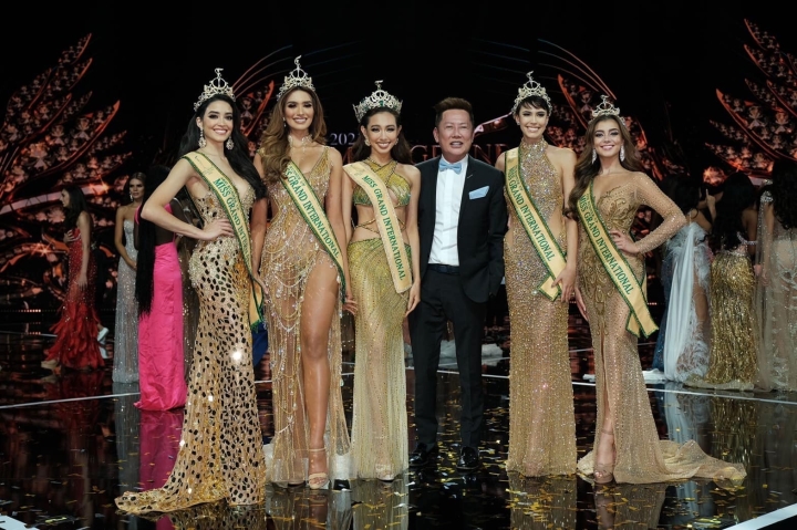 Vì sao Chủ tịch Miss Grand chọn Thùy Tiên là Tân Hoa hậu Hòa bình Thế giới 2021? - Ảnh 4.
